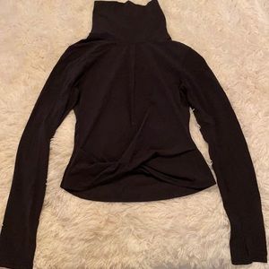 lulu long sleeve